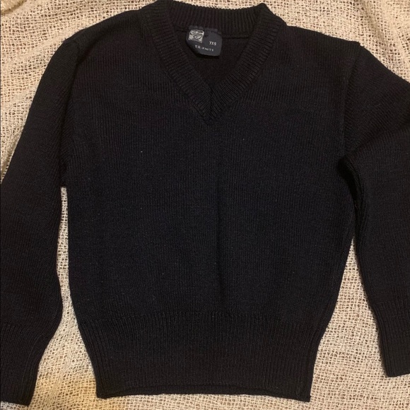 T.Q.Knits - Picture 2 of 5